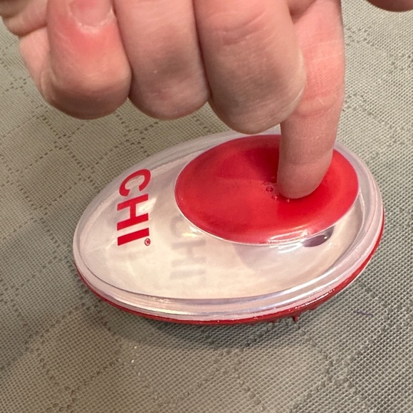 CHI Red and Clear Dog Shampoo Brush Fill and Pump to Release as you go! NWOT - Picture 3 of 7